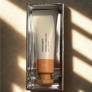 Glossier Cloud Paint Seamless Cheek Color in Dusk